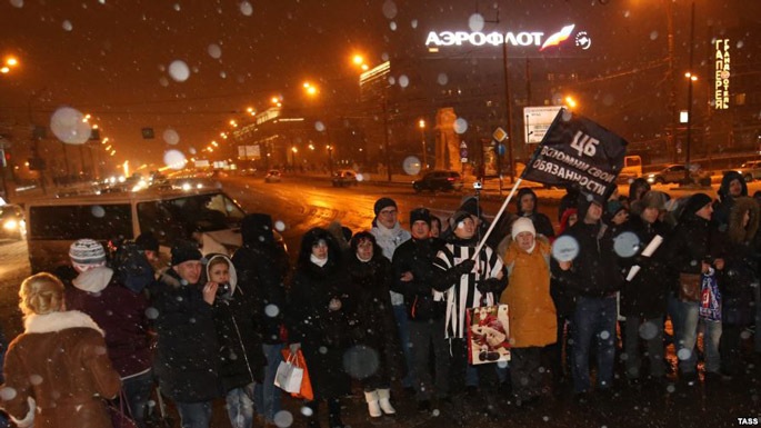 Photo-1-variant-Caption-Foreign-currency-mortgage-holders-protest-in-Moscow